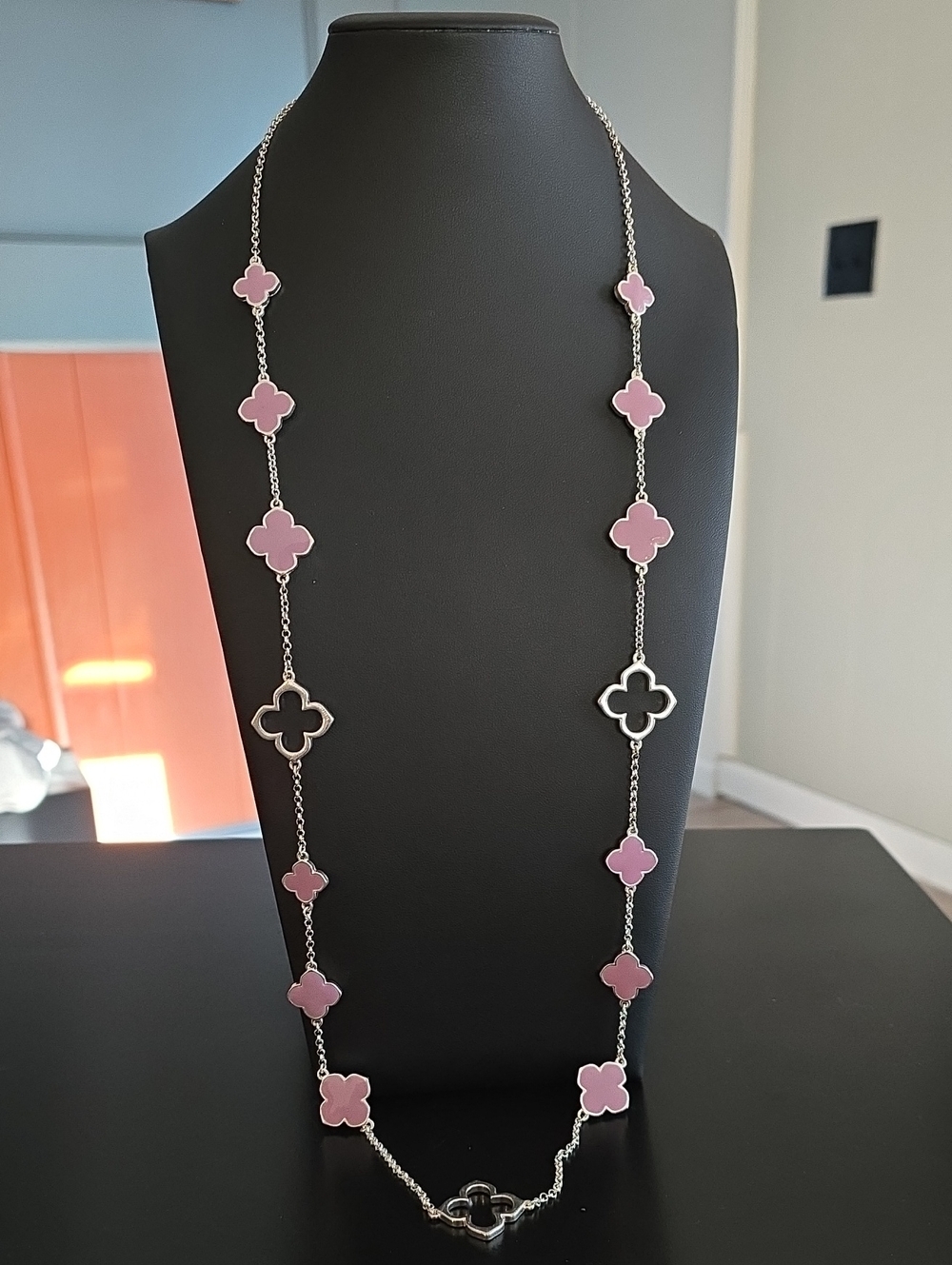 Pink Clover-Style Long Necklace in Silver